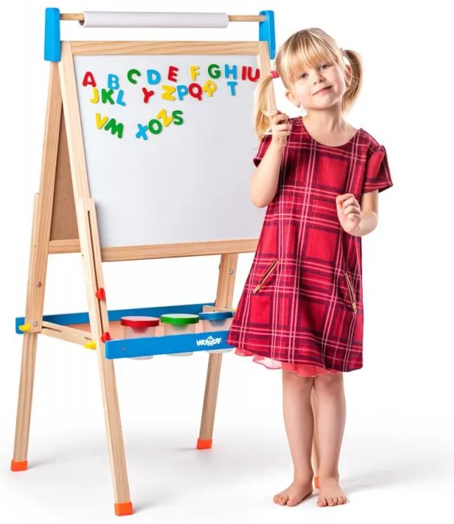 Lavagna "ABC" con lettere, rotolo di carta e bicchieri