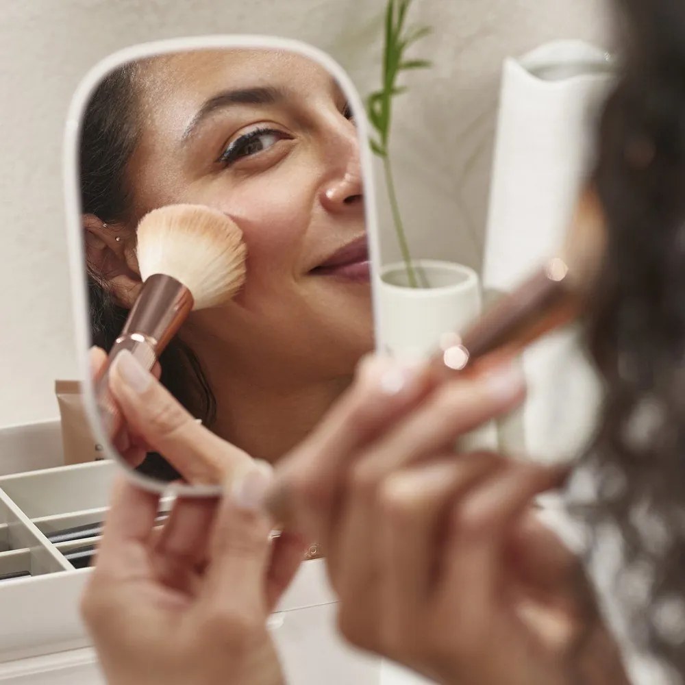 Organizer da bagno beige in plastica per cosmetici Viva – Joseph Joseph