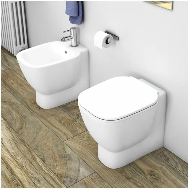 Tavoletta Coprivaso RAK ceramiche serie ONE FLAT con chiusura rallentata
