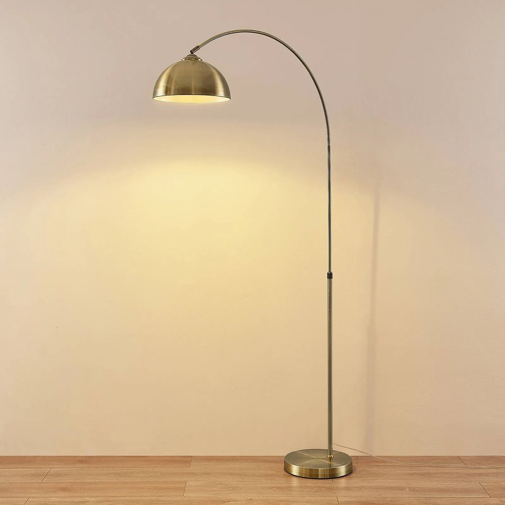 Lampada da terra ad arco Lennart di Lindby, ottone antico