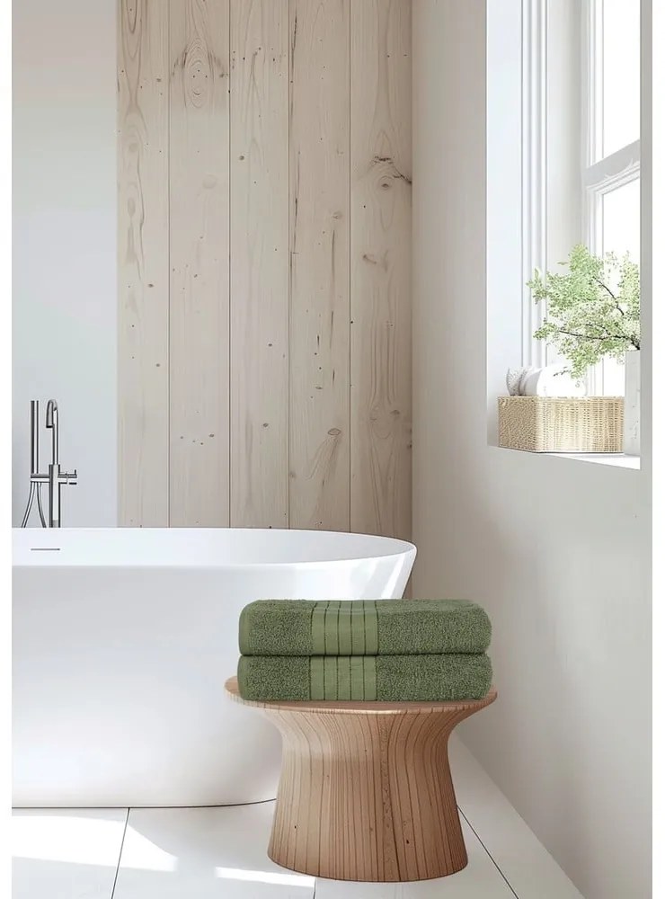 Set di 2 asciugamani in spugna di cotone verde chiaro 70x140 cm - Good Morning