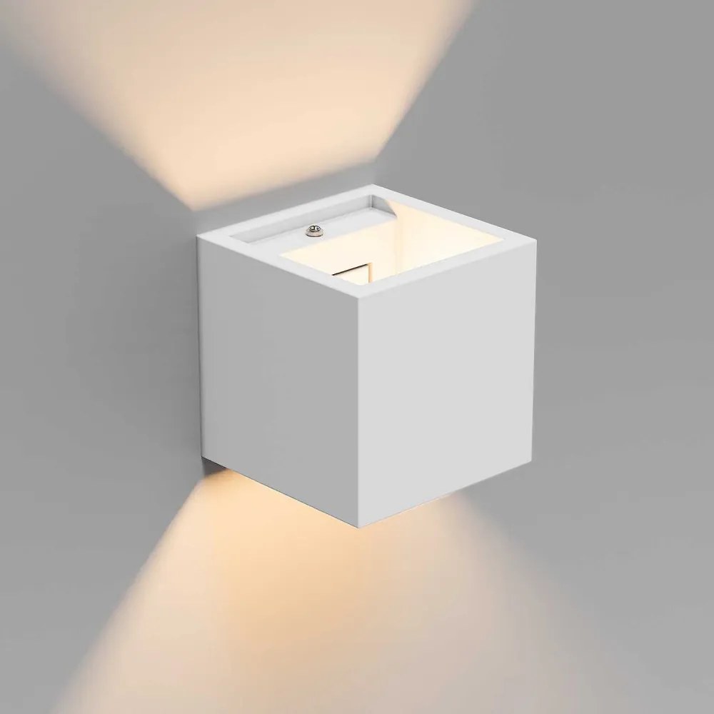 Applique da Parete a forma di Cubo in Gesso Pitturabile, G9 Materiale Gesso