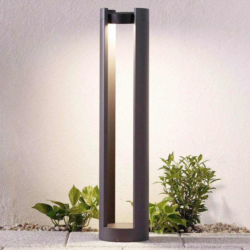 Lucande Lampione a LED Dylen, grigio, alluminio, altezza 80 cm