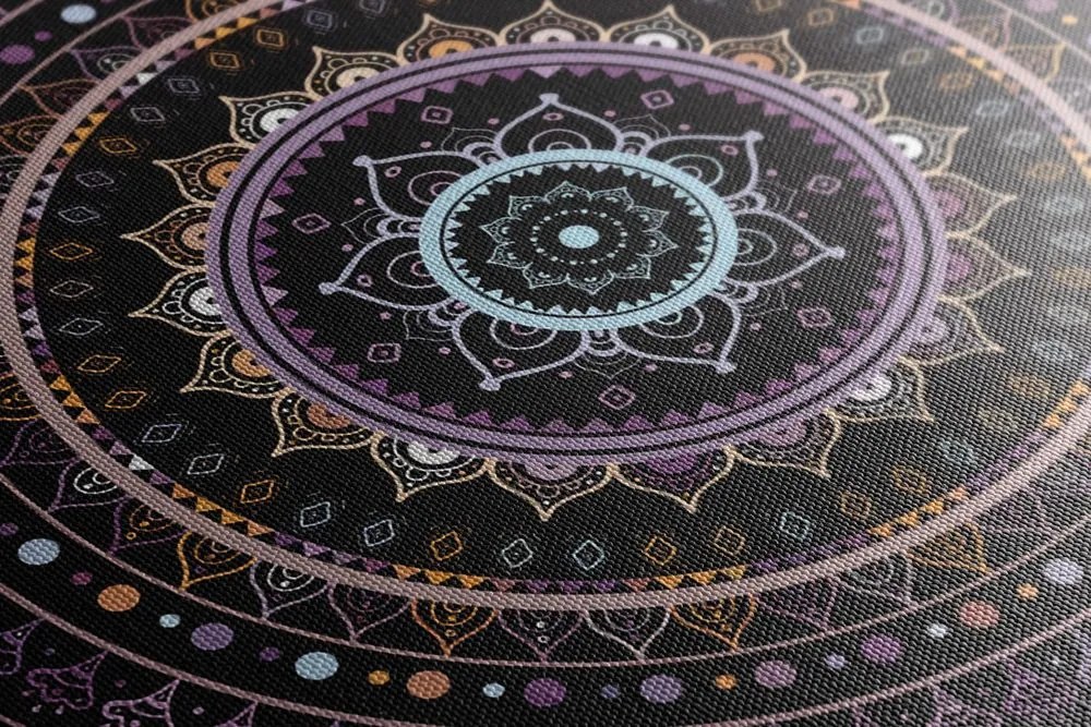 Quadro su tela – Mandala con motivo solare in sfumature viola