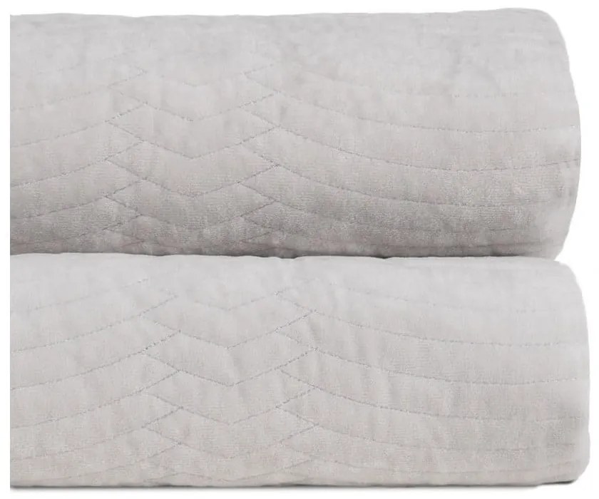 Copriletto color crema in velluto con rivestimento trapuntato 230x260 cm – Ixia