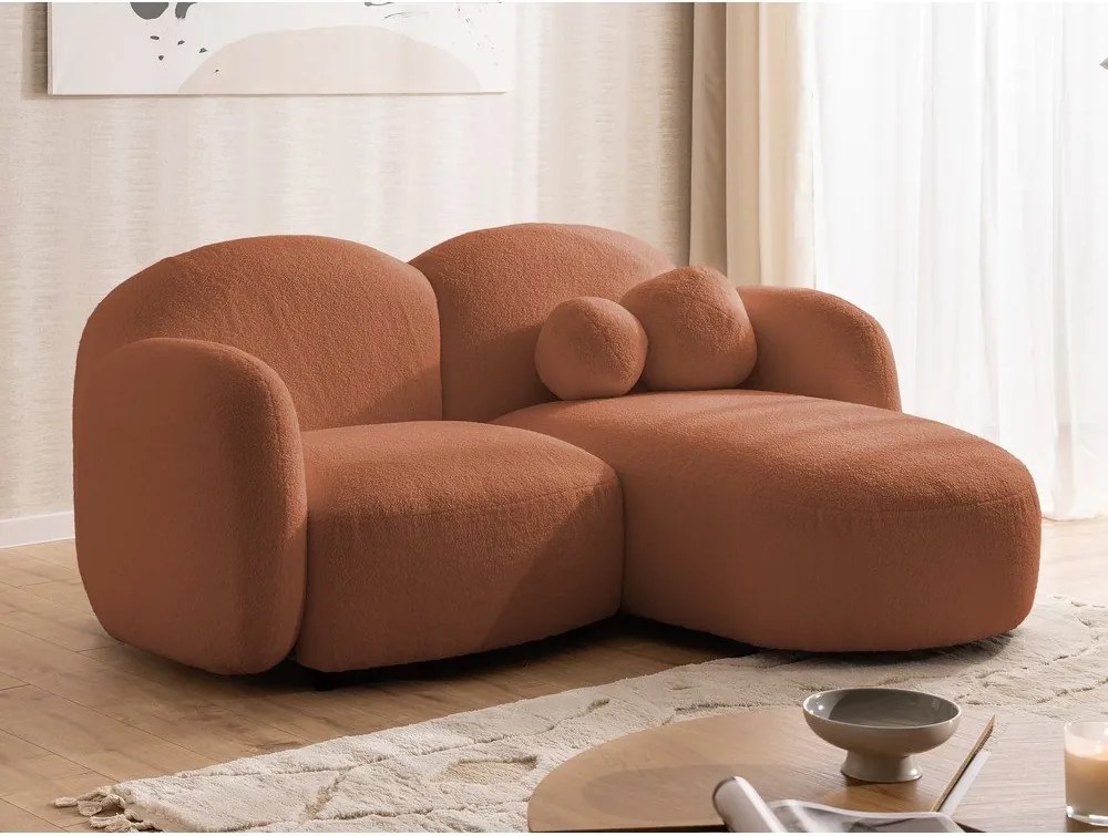 Divano angolare color terracotta (con penisola a destra/con chaise lounge) con rivestimento in bouclé Orbit – Ropez