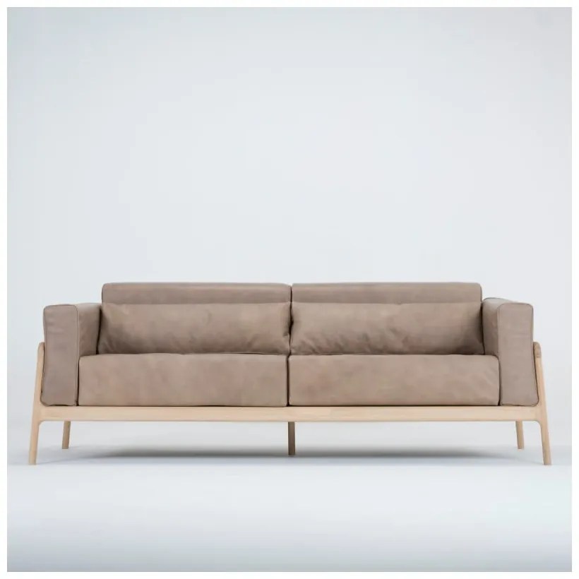 Divano in pelle di bufalo marrone chiaro con struttura in rovere massiccio , 210 cm Fawn - Gazzda