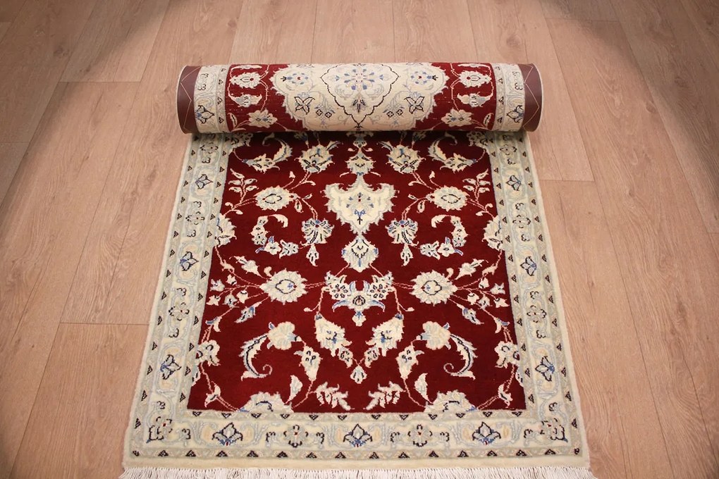 Nain Tappeto 190x70 (Iran) Annodato A Mano