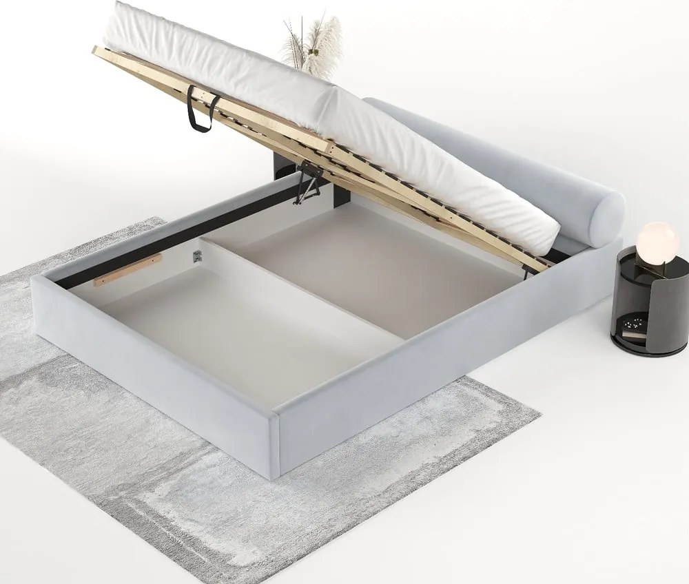 Letto matrimoniale imbottito grigio chiaro con contenitore e rete inclusi 160x200 cm Solvo – Maison de Rêve