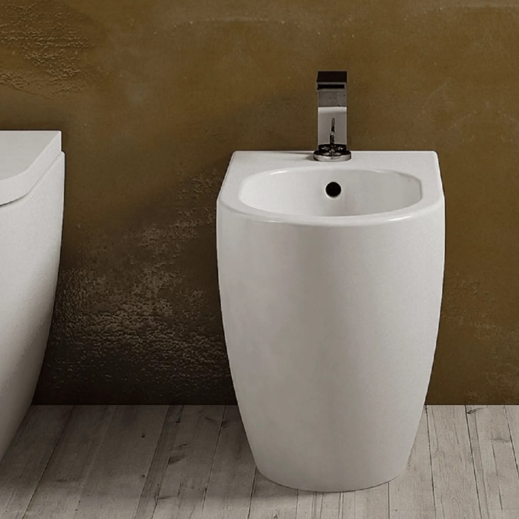 Bidet a Terra Ceramica Cielo "Smile 53" Bianco Lucido