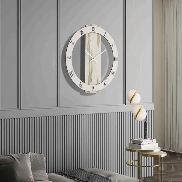 Orologio rotondo D60 cm in legno rivestito con parato e dettagli Argento TYLER