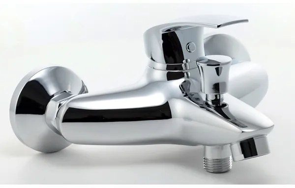 Novaservis - Miscelatore per vasca METALIA, finitura cromata lucida