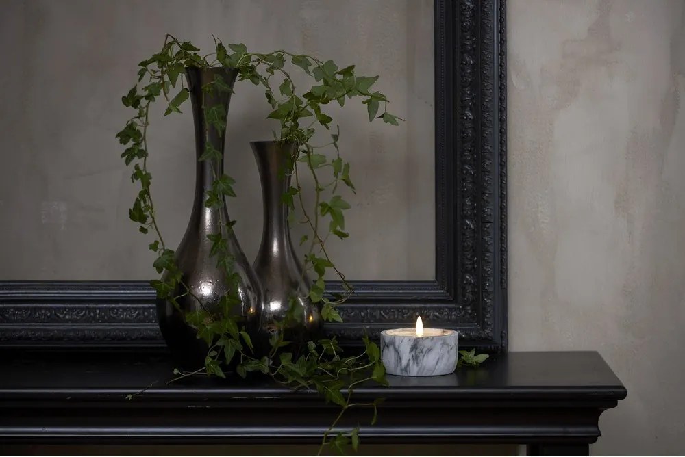 Candela LED in cemento grigio e bianco, altezza 7,5 cm Flamme Marble - Star Trading