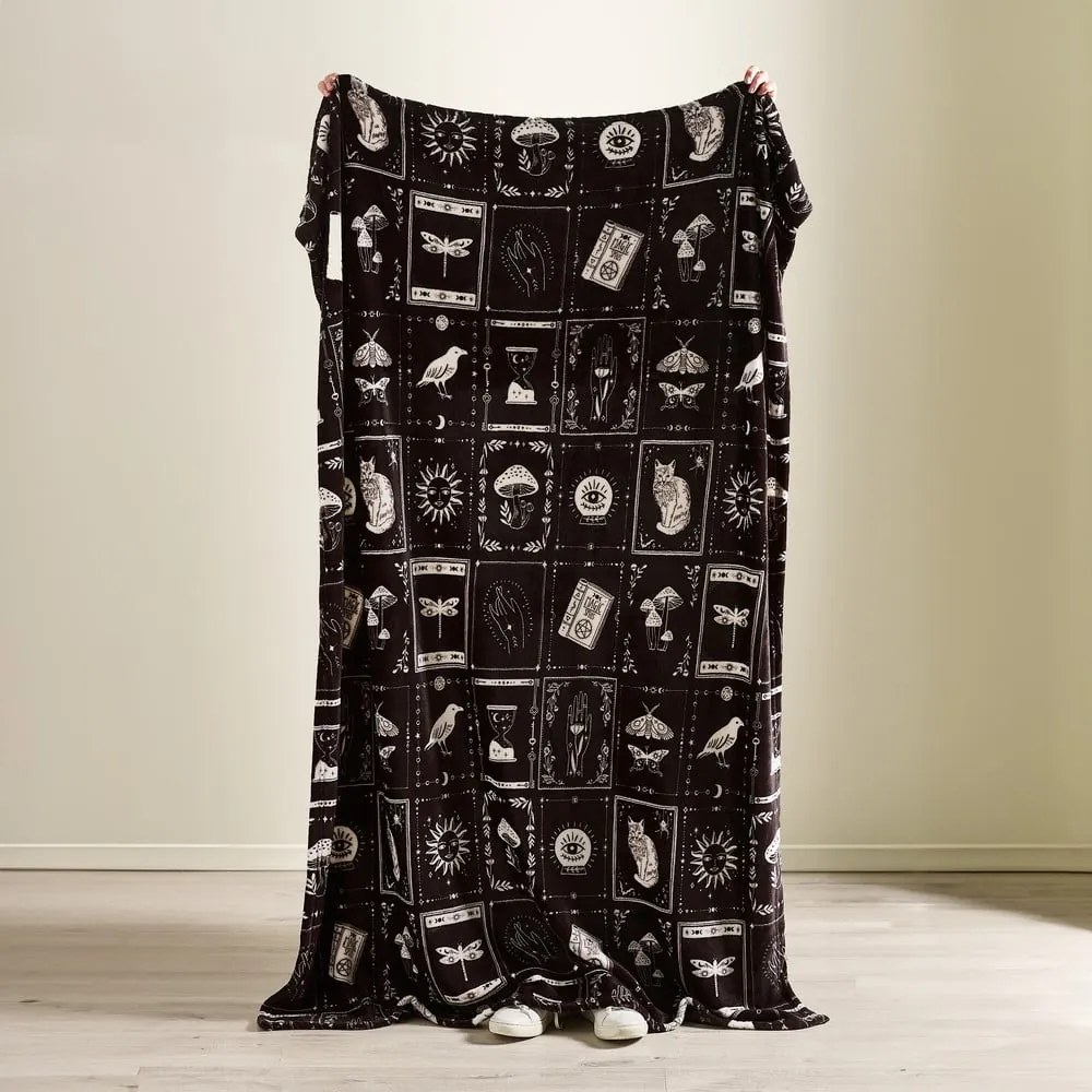 Coperta nera in micropile a tema Halloween 130x170 cm Enchanted Witchcraft – Catherine Lansfield