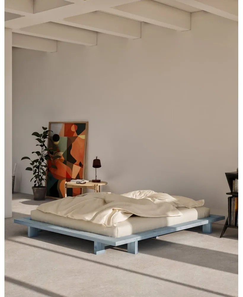 Letto matrimoniale azzurro in legno di pino con griglia 180x200 cm Japan - Karup Design