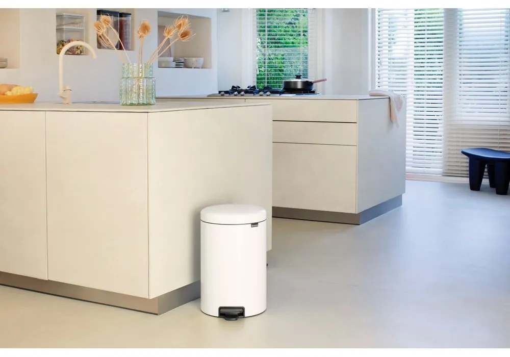 Bidone in acciaio bianco da 20 l NewIcon - Brabantia