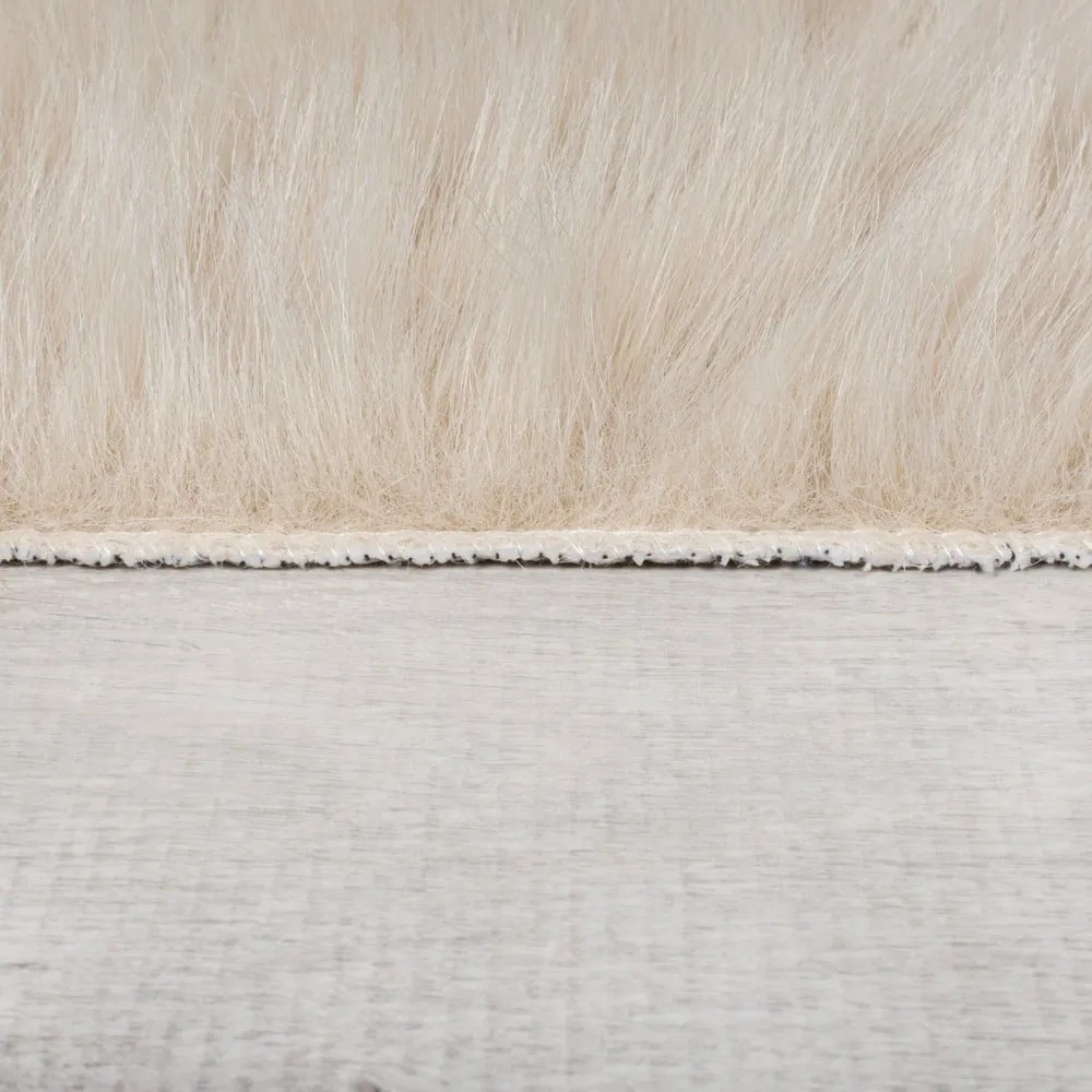 Tappeto in pelliccia sintetica beige 80x150 cm Alpine Faux Fur - Flair Rugs