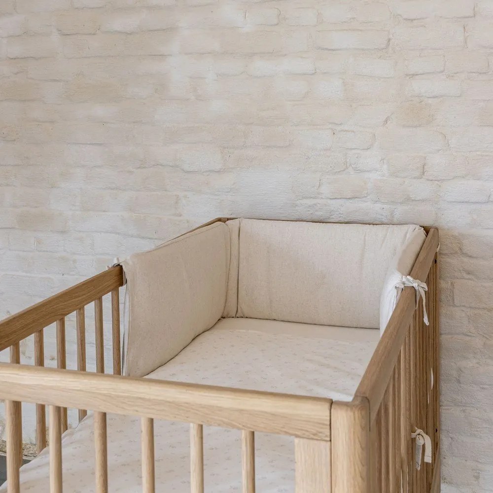 Lettino di colore naturale in rovere massiccio con altezza regolabile 60x120 cm Forrest – Vipack