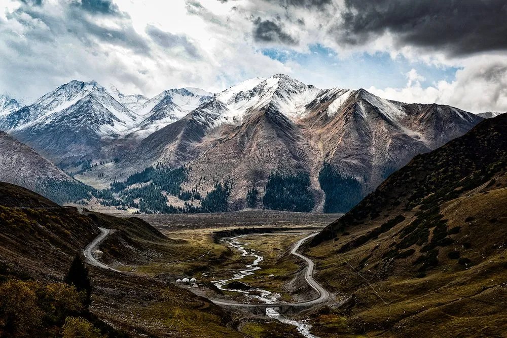 Carta da parati autoadesiva – Splendido panorama montano