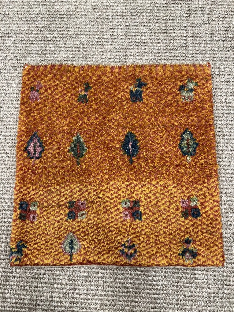 Gabbeh Tappeto persiano 40 x 40 Giallo (Iran) Annodato A Mano