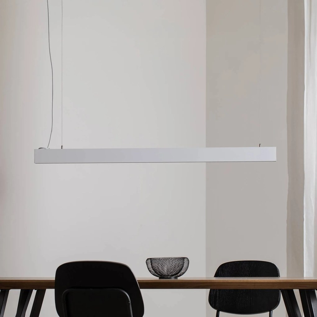 Lampada a sospensione Luxe LED, bianca, lunghezza 112,5 cm, metallo, 4.000 TK Lighting, Bianco / Opale, Soggiorno / Sala da pranzo, Metallo, Moderno