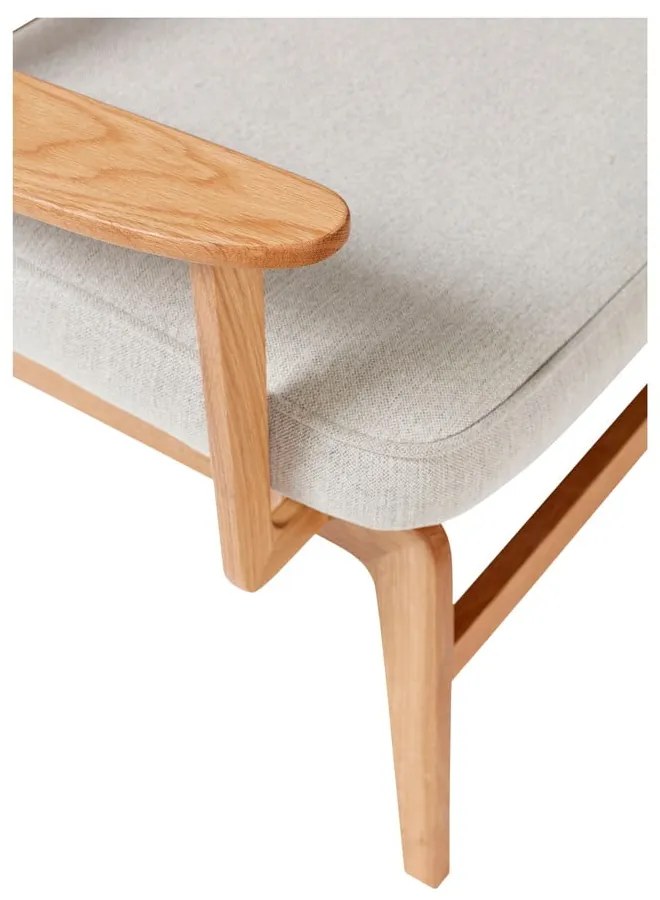 Poltrona grigia con struttura in legno di rovere Haze - Hübsch