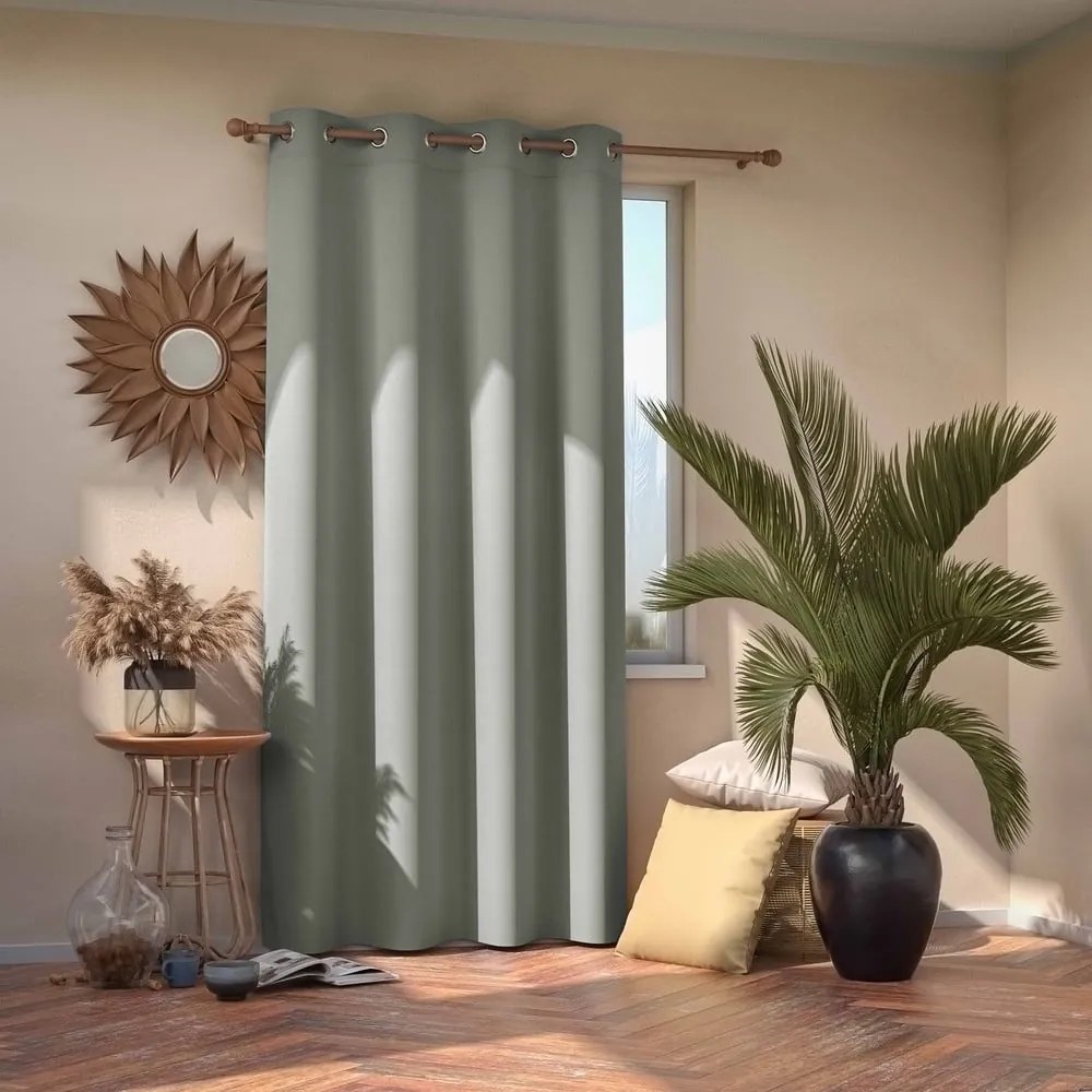 Tenda termoisolante/parzialmente oscurante grigia 140x245 cm Kierra – Restilo