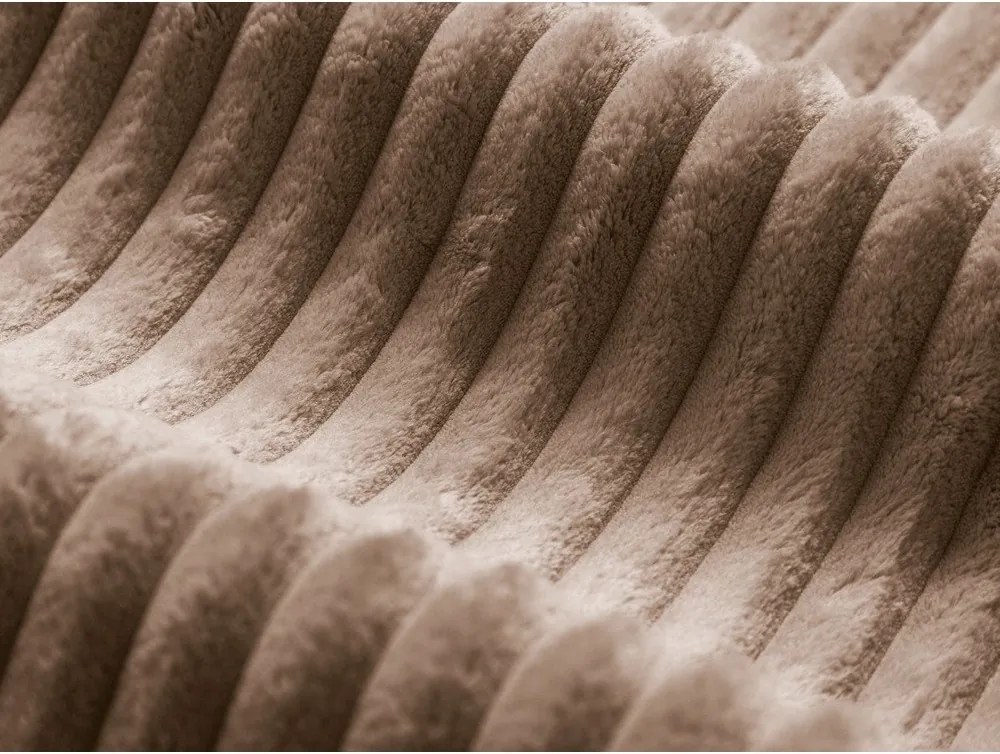 Letto matrimoniale imbottito marrone con contenitore con rete inclusa 200x200 cm Martina – Micadoni