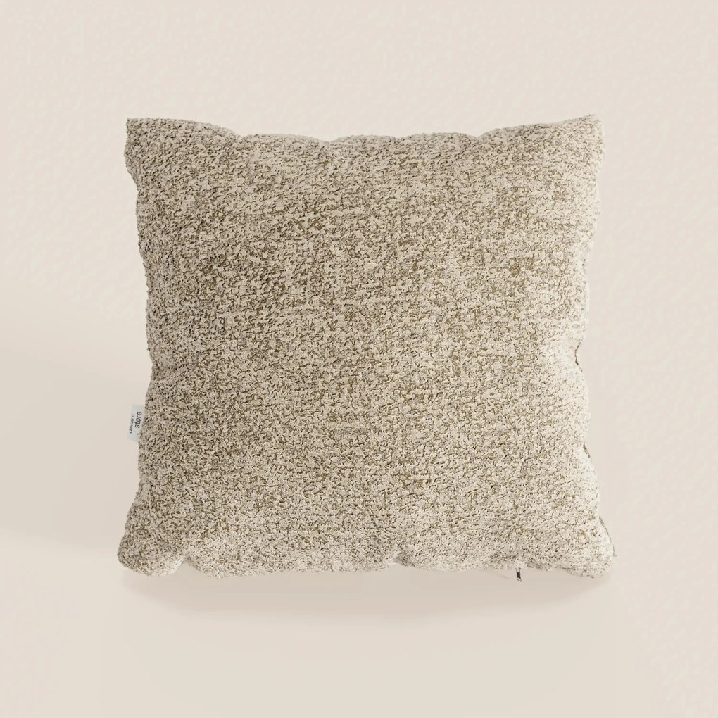 Magnolia cuscino disponibile in diversi colori realizzato in pregiato bouclé mélange morbido e strutturato T29.