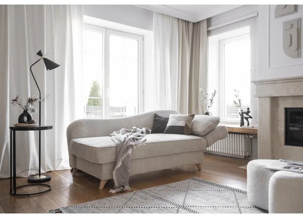 Chaise longue beige (con penisola a destra) con rivestimento in velluto a coste Chic Charlotte – Miuform