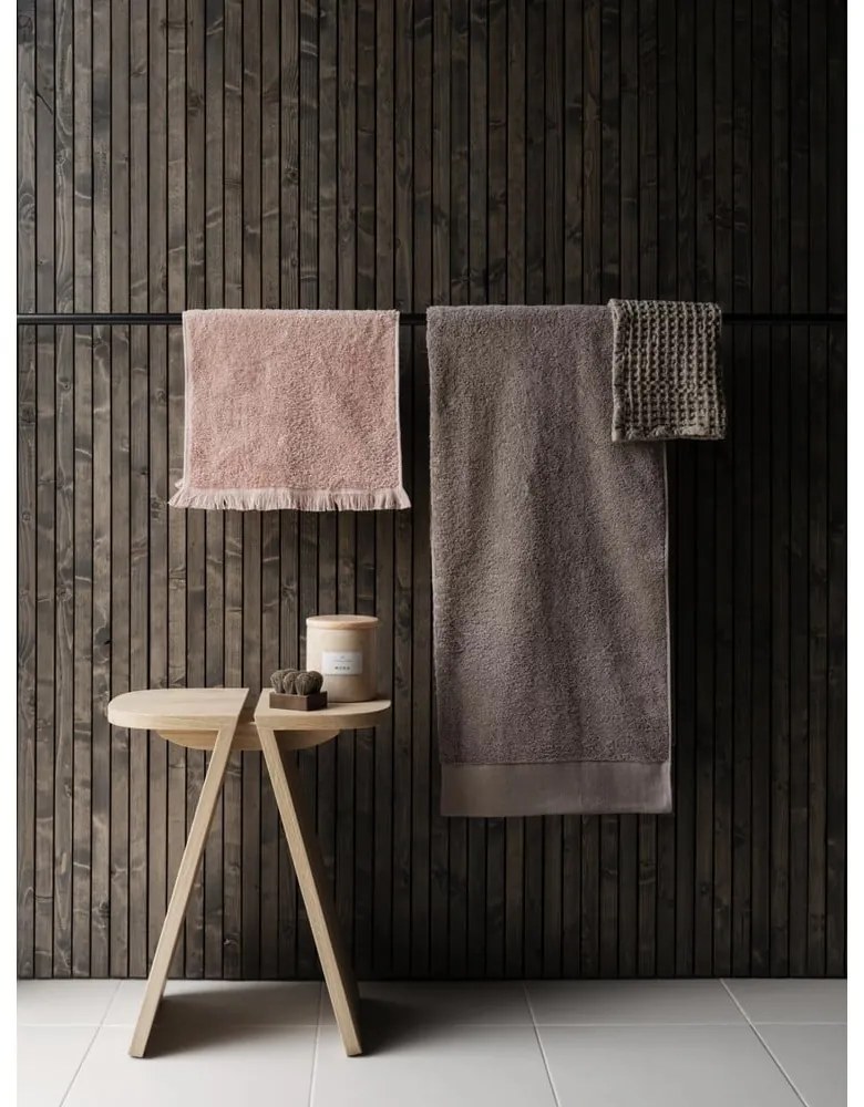 Sgabello in rovere nero Avio - Blomus