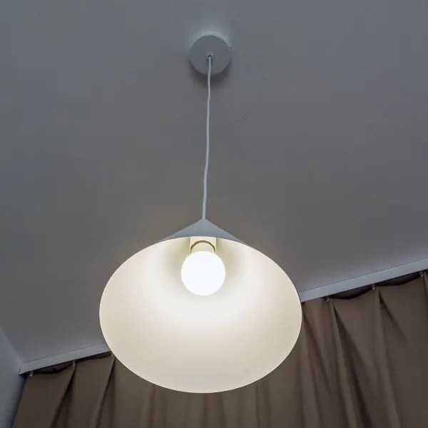 Lampadario su cavo ETNA II 1xE27/15W/230V pr. 25 cm bianco