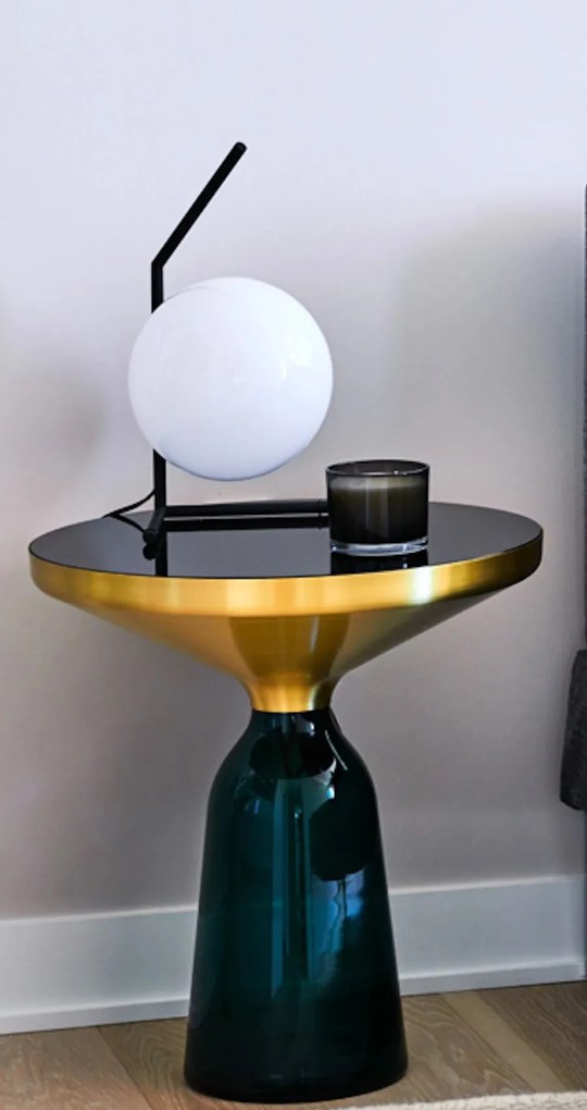 Flos IC Lights Table 1 Low Lampada da tavolo H.38 cm a luce diffusa in vetro opalino bianco e ottone nero