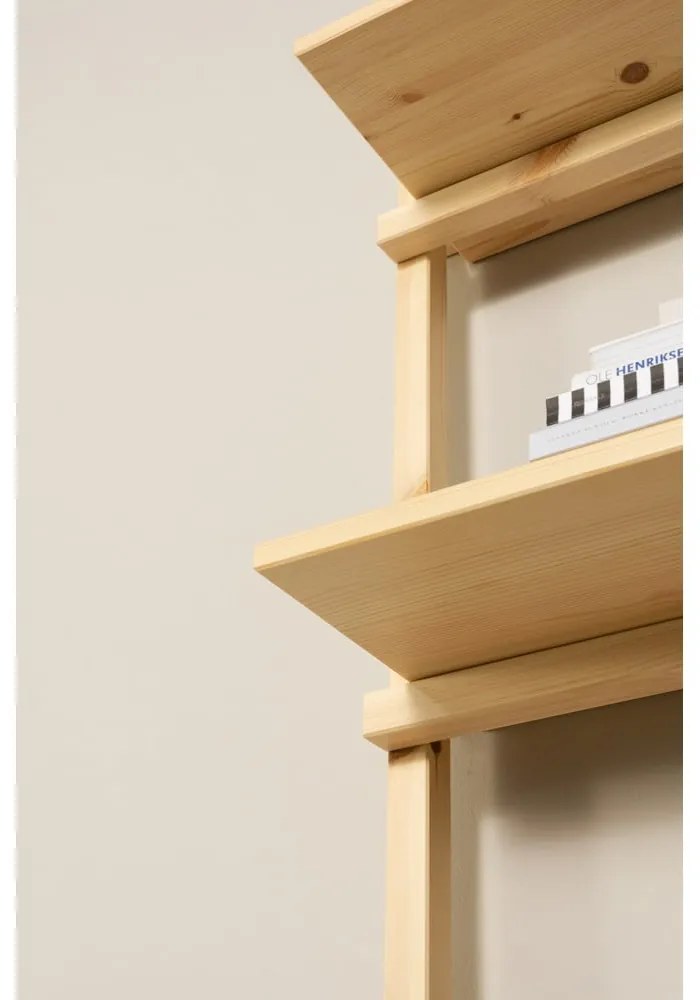 Libreria da parete di colore naturale in pino massiccio 66x127 cm Groove – Karup Design