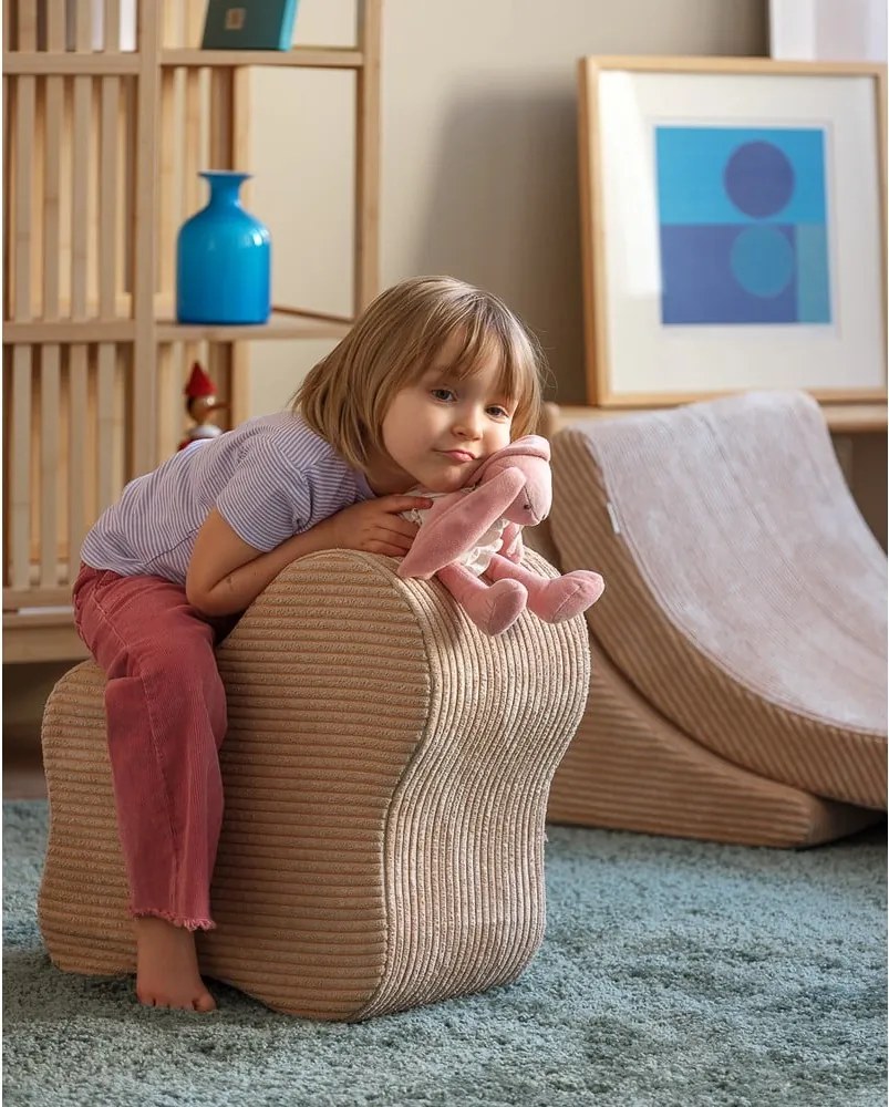 Pouf per bambini marrone chiaro con rivestimento in velluto a coste Cloud – Wigiwama