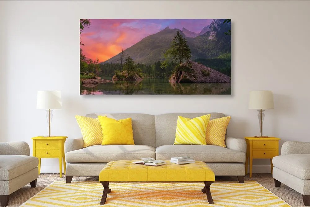 Quadro su tela – Tramonto sul paesaggio montano