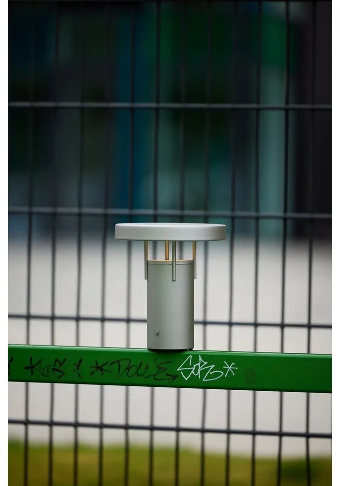 Lampada da tavolo dimmerabile a LED grigio chiaro (altezza 20 cm) BringMe - Hübsch