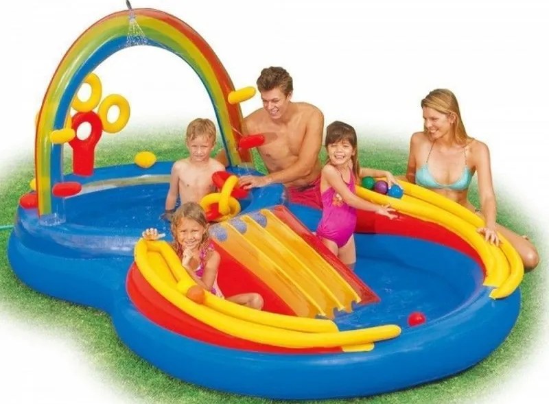 Piscina parco giochi per bambini