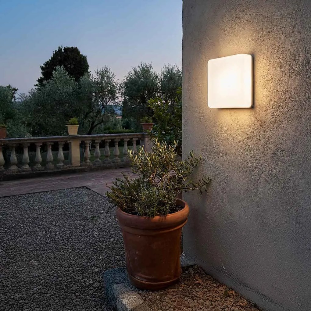 Applique Quadrata sensore di Movimento 2xE27 a Luce Diffusa IP65 Bianca