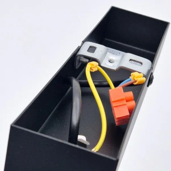 Applique ASTRID 1xE27/60W/230V opaco nero