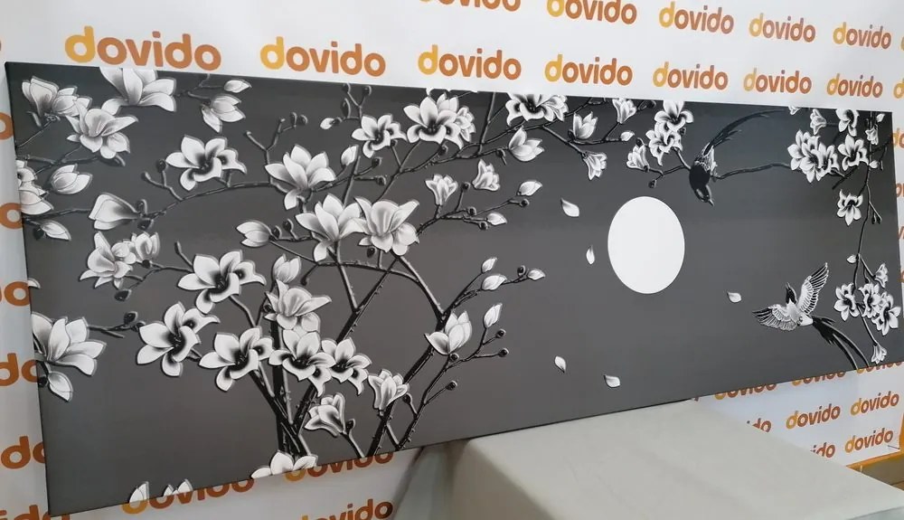 Stampa su tela – Uccellini in bianco e nero sul ramo dell'albero