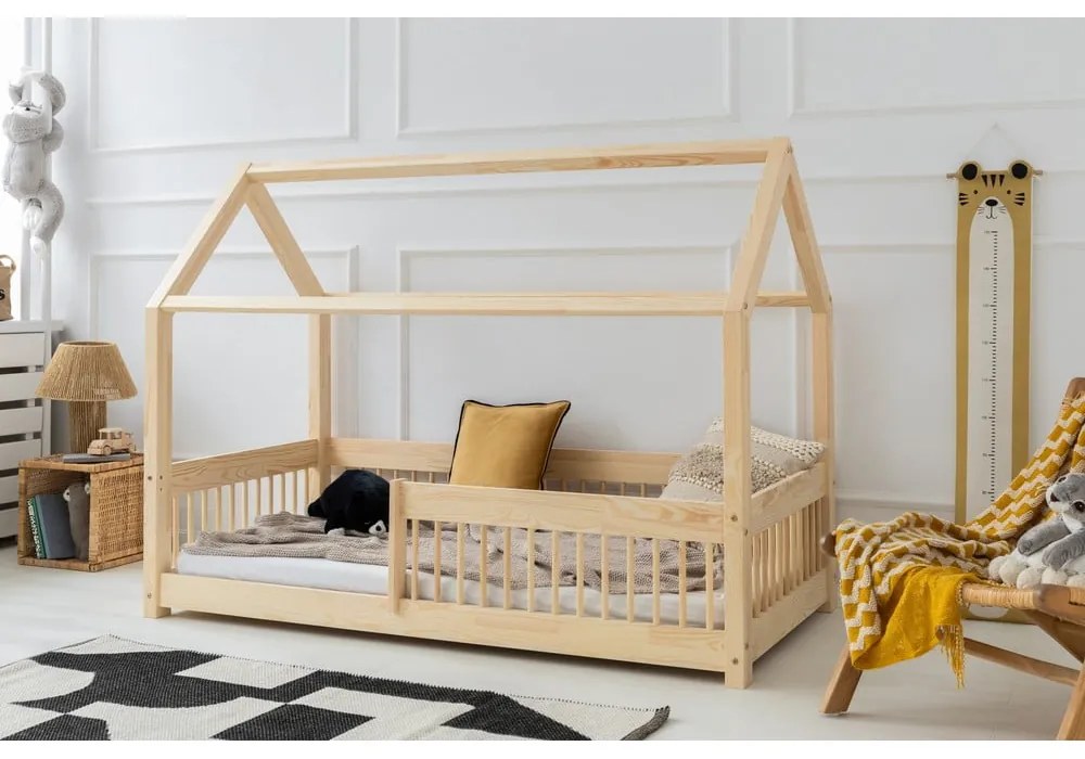 Letto per bambini in legno di pino di colore naturale 90x140 cm Mila MBW - Adeko