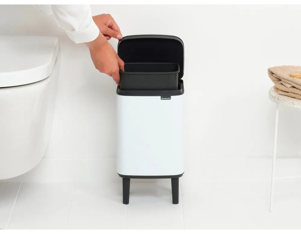 Cestino per la spazzatura bianco in acciaio 4 l Bo Hi – Brabantia