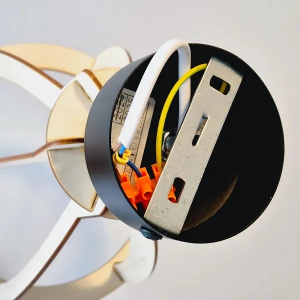 Lampadario a plafone LANDO 1xE27/15W/230V faggio