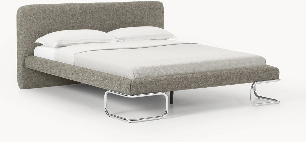 Letto imbottito in bouclé con gambe in metallo Olina