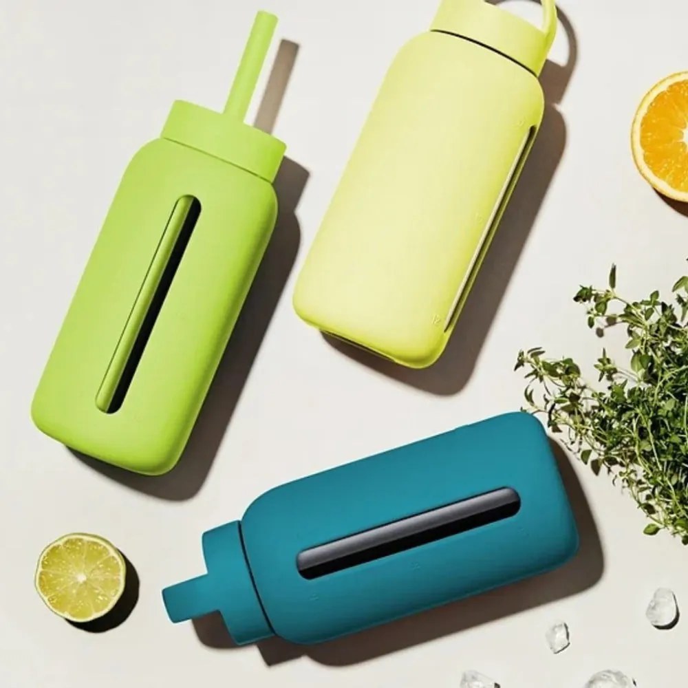 Bottiglia bottiglia da viaggio verde 720 ml Electric Lime – Muuki