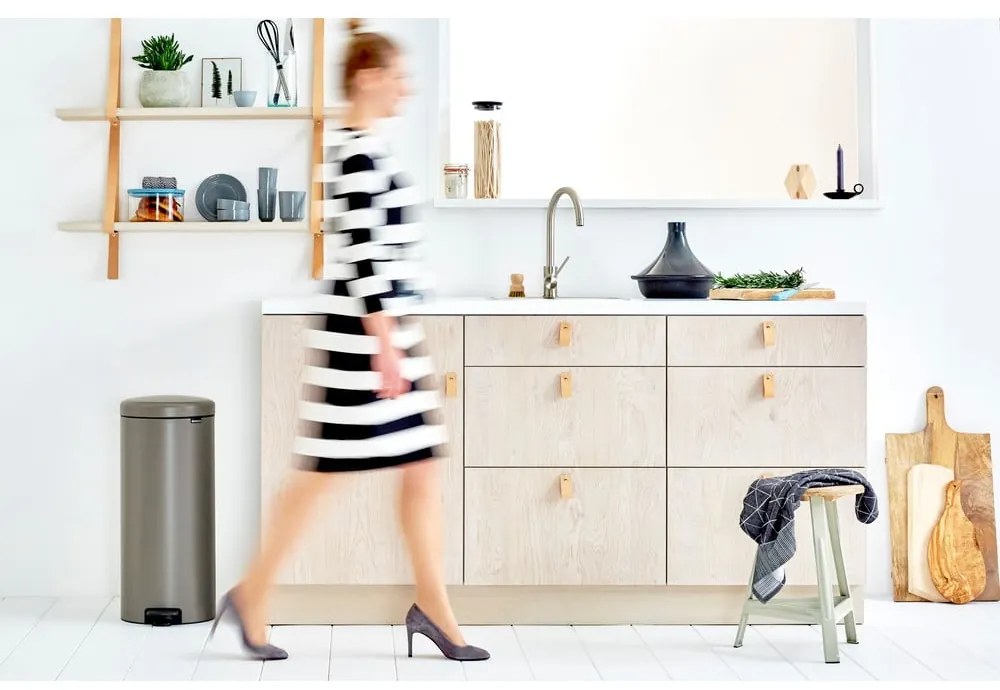 Bidone grigio in acciaio 30 l NewIcon - Brabantia