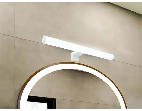 Illuminazione LED per specchio da bagno LED/8W/230V 30 cm IP44 bianco