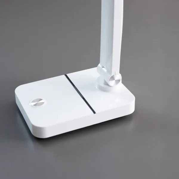 Zuma Line 1949-WH-LED Ricaricabile lampada da tavolo LED/8W/1200 mAh 3000/4500/6000K bianco