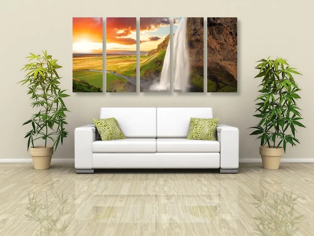 Quadri 5 pezzi – Cascata maestosa in Islanda